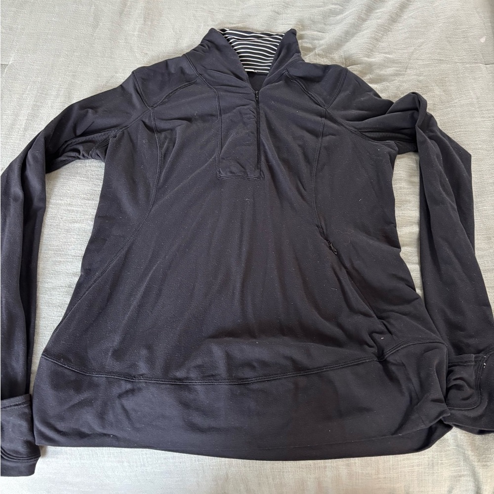 Lululemon Black Long Sleeve Pullover